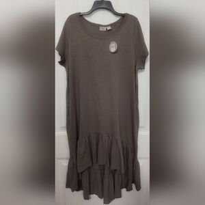 New Beige Ruffle Dress / Size 2X